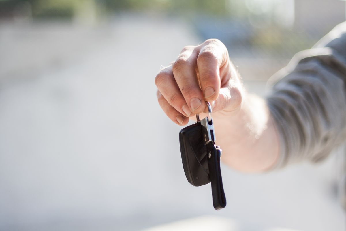 Location Voiture Pas Chère avec Turo : Prix et Conseils